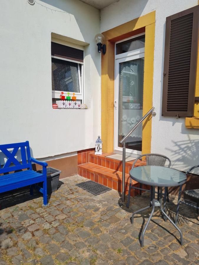Fewo Pfalzwohnung Ellerstadt Luaran gambar